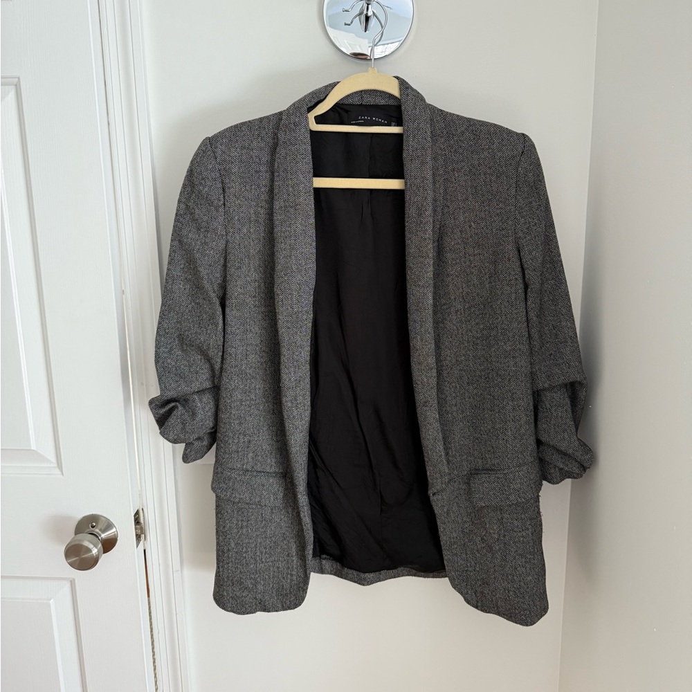 Zara Blazer size M